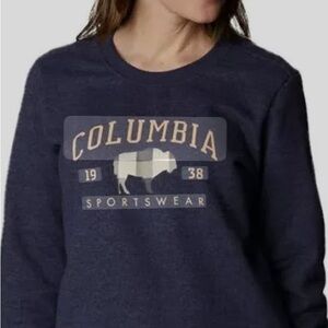 Columbia Hart Mountain Women’s Graphic, Long-Sleeve, Crewneck